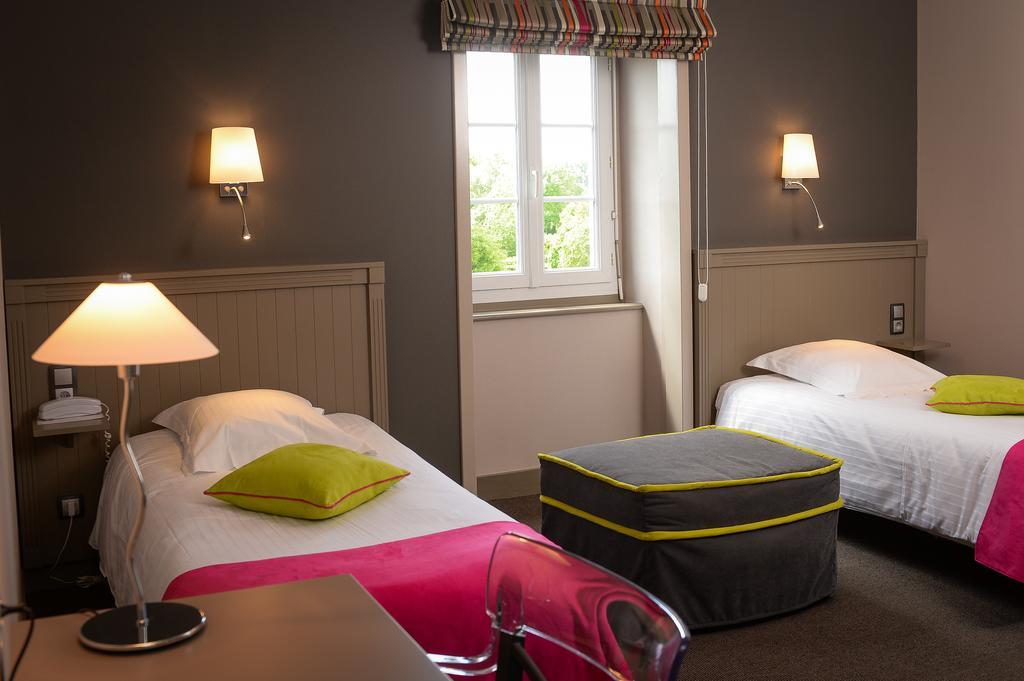 Logis Hotel Restaurant Auberge De La Selune Ducey-Les Cheris Rum bild